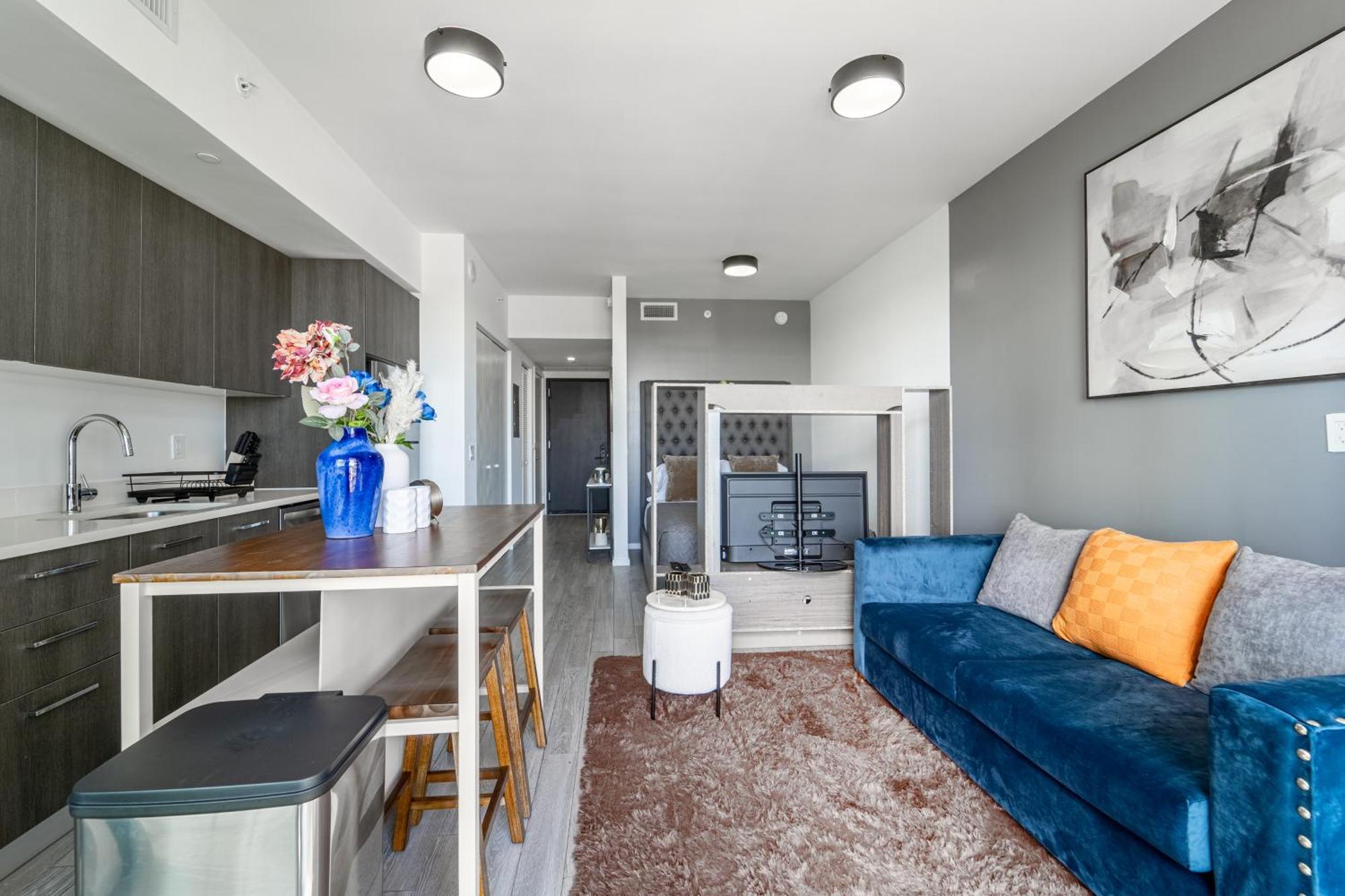 Tr Miami 2 Bedroom, 1 Bedroom, And Studio Condos With Balconies 외부 사진