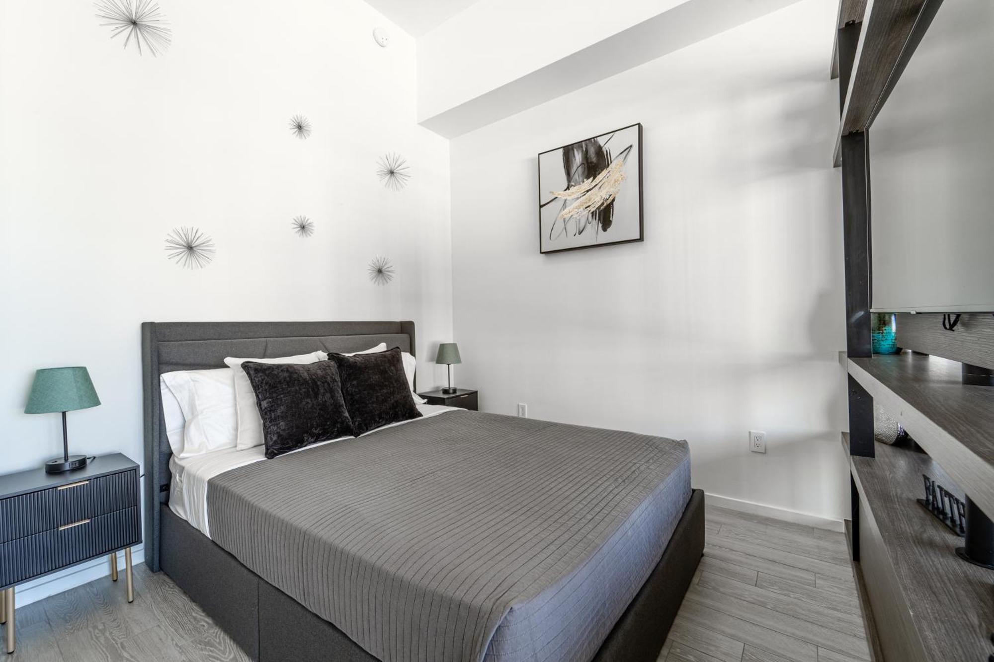 Tr Miami 2 Bedroom, 1 Bedroom, And Studio Condos With Balconies 외부 사진
