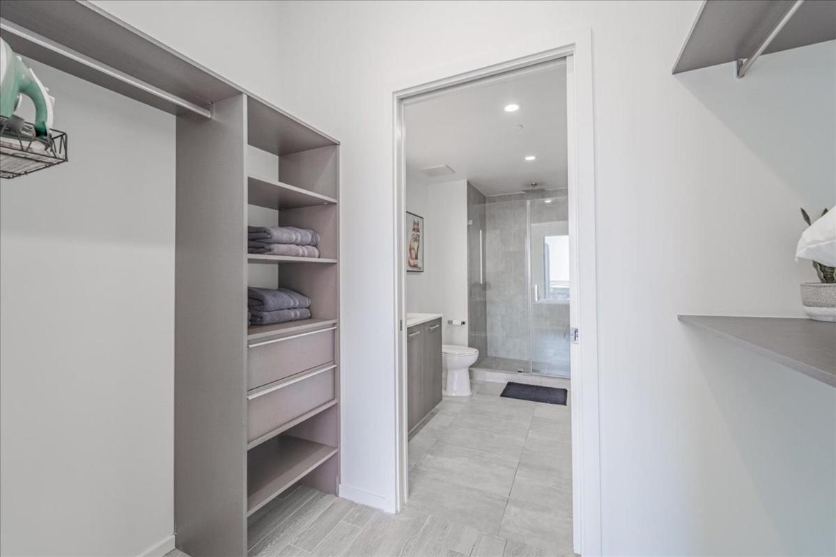 Tr Miami 2 Bedroom, 1 Bedroom, And Studio Condos With Balconies 외부 사진