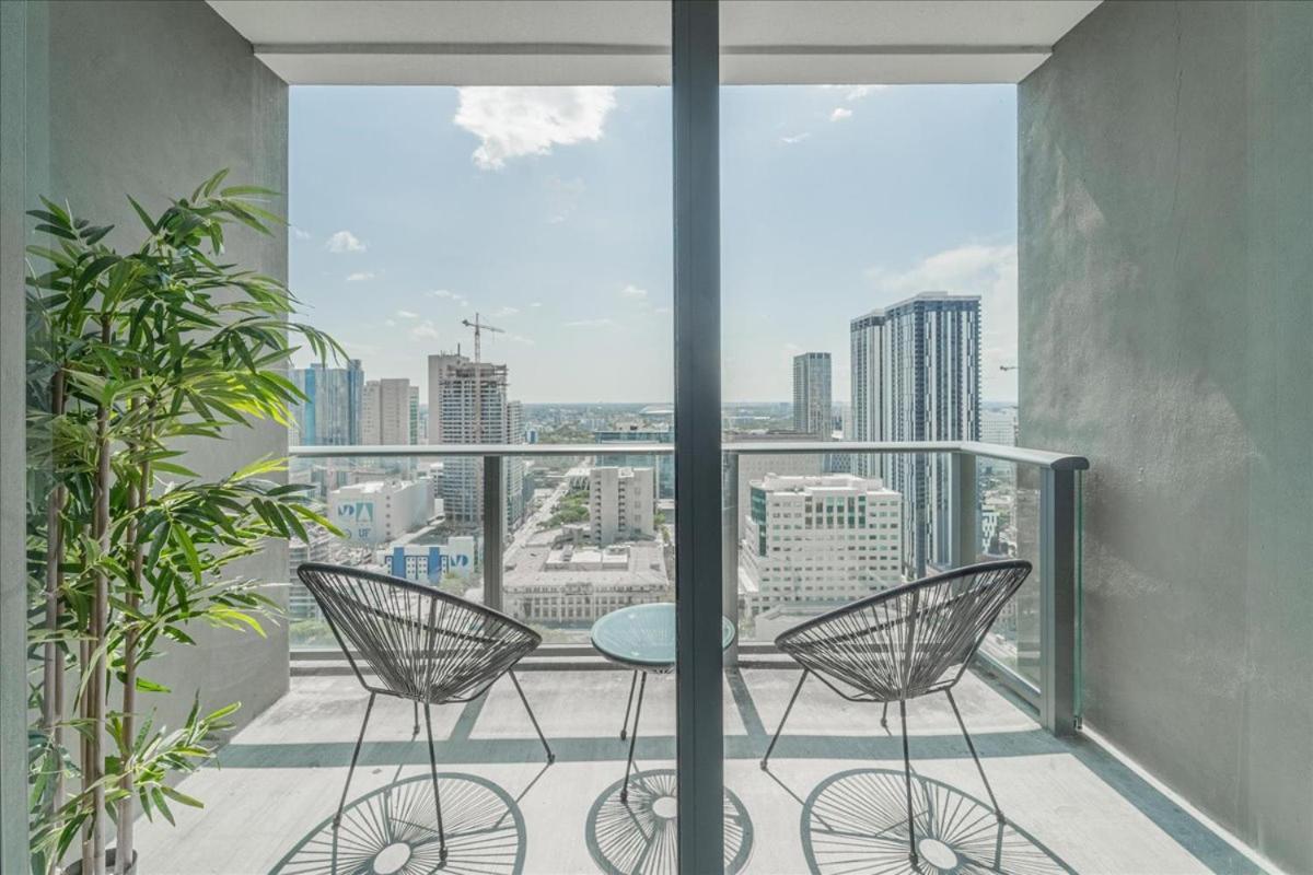 Tr Miami 2 Bedroom, 1 Bedroom, And Studio Condos With Balconies 외부 사진