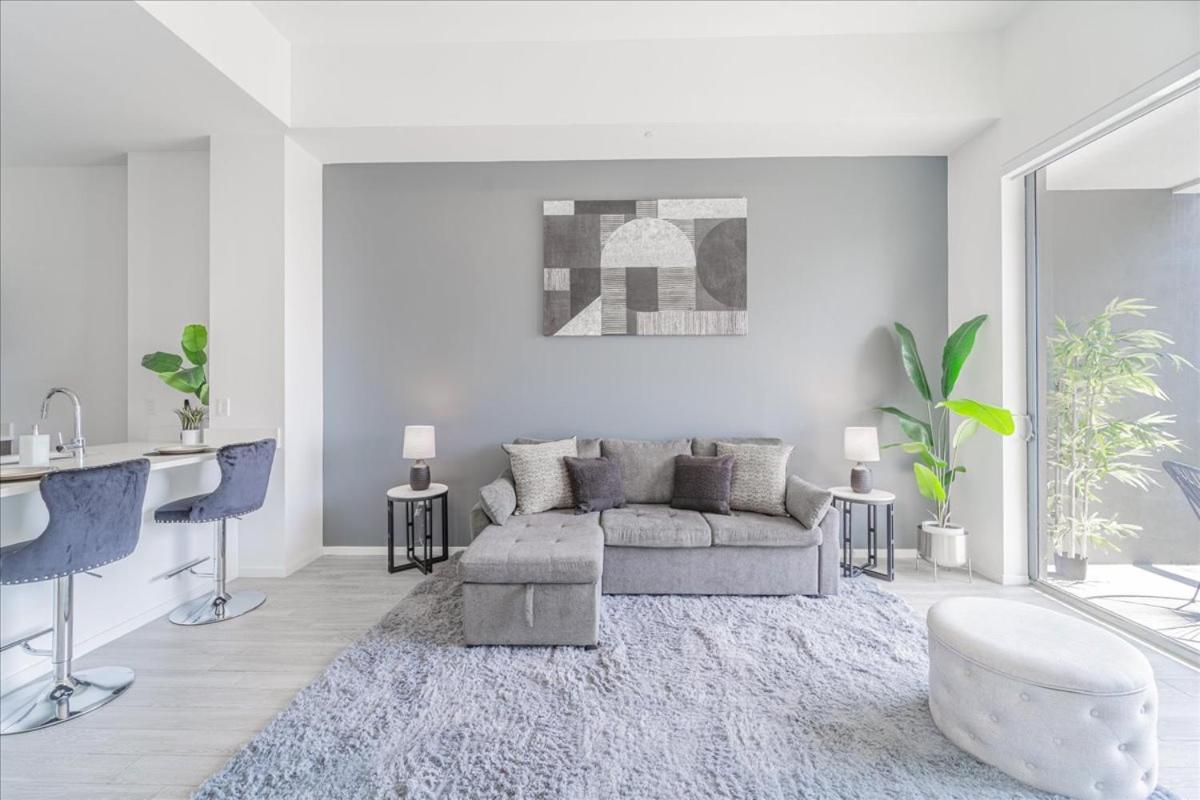 Tr Miami 2 Bedroom, 1 Bedroom, And Studio Condos With Balconies 외부 사진